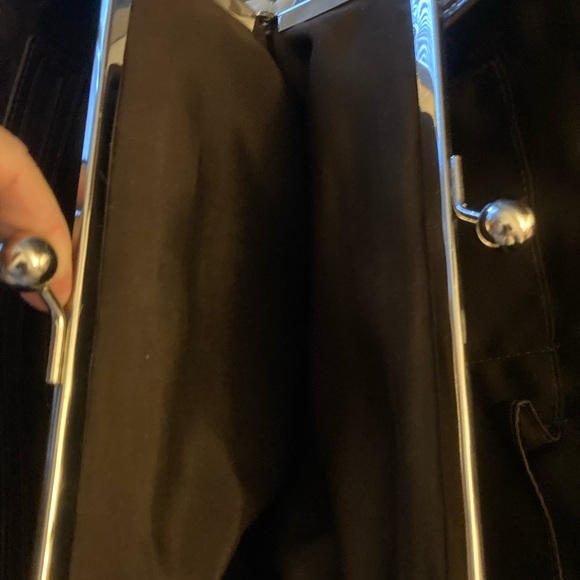 Coach Top Handle Bag with Kiss Lock Center - Picture 9 of 12